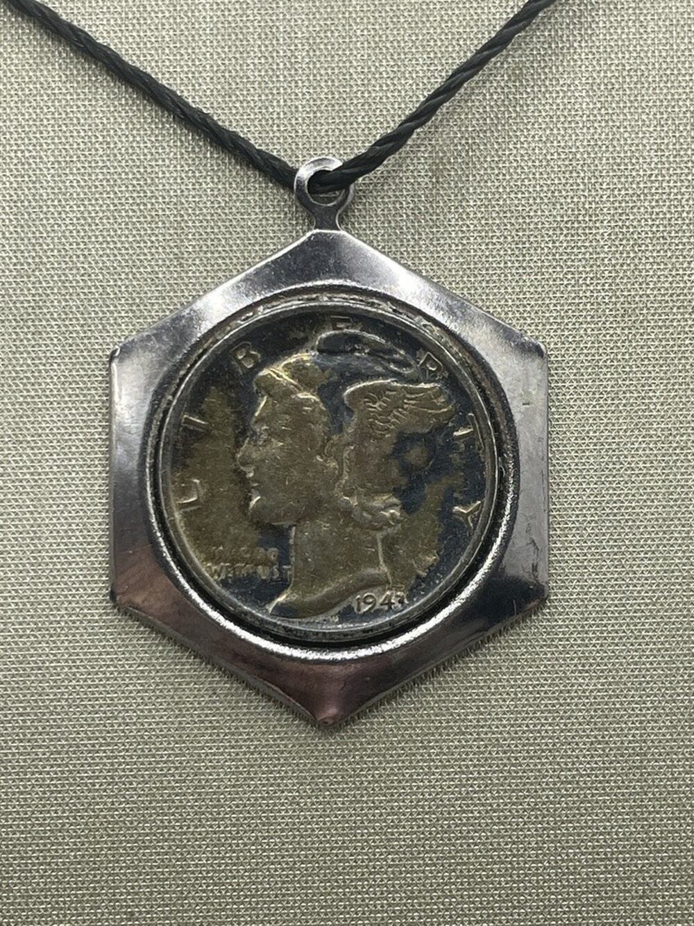 Stainless Steel Silver Mercury Dime in non-precious metal bezel (26453)
